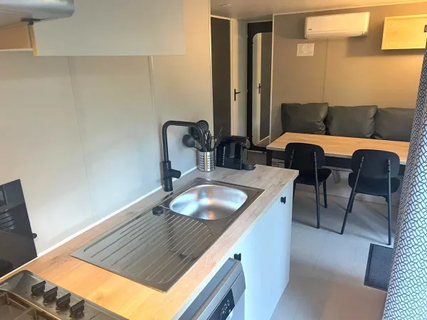 The Roan Premium Compact Relax kitchen.