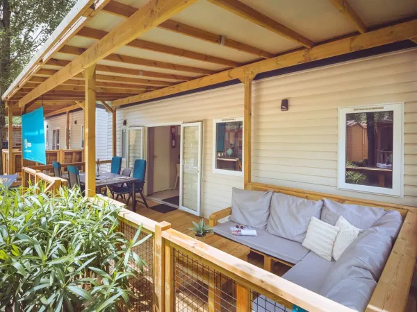 The Roan Premium Lounge mobile home with 2 bathrooms.