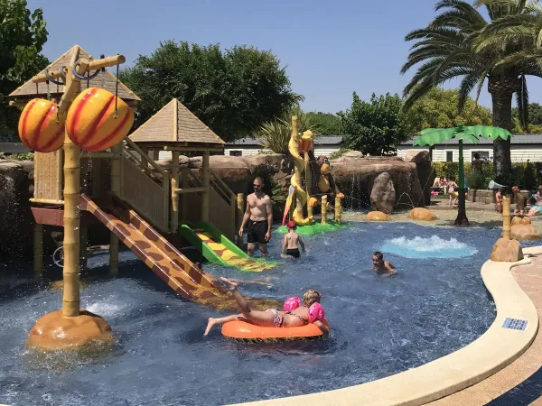 Water Playground Bar at Roan camping La Masia.