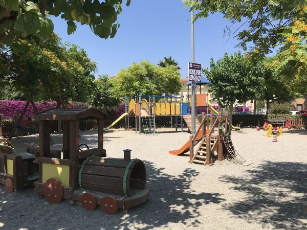 Sand playground at Roan camping La Masia.