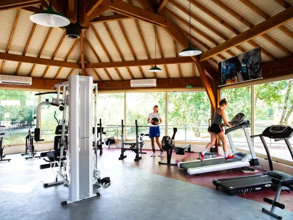 Gym at Roan camping de Bonnal.