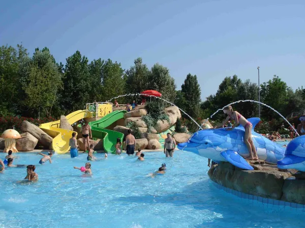 Water fun at the pool at Roan camping Marina Di Venezia.