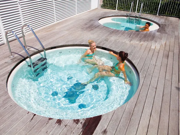 Bubble baths at Roan camping Union Lido.