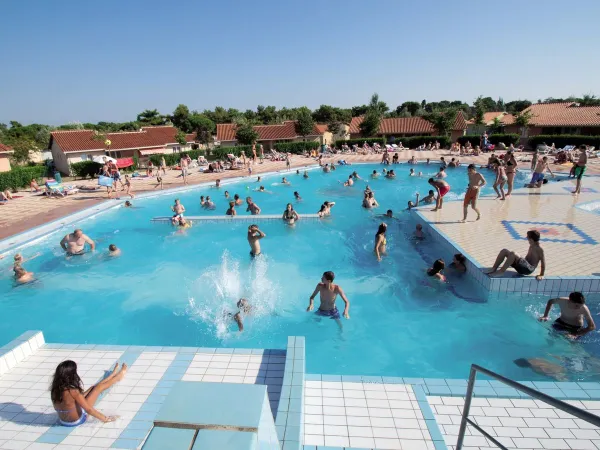 Outdoor pool at Roan camping Bi Village.