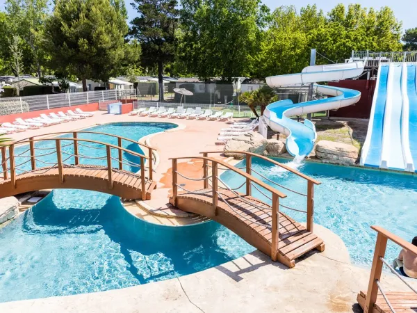 Overview pool of Roan camping de Canet.