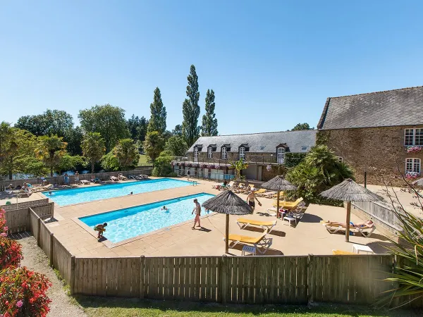 Swimming pools at Roan camping des Ormes.