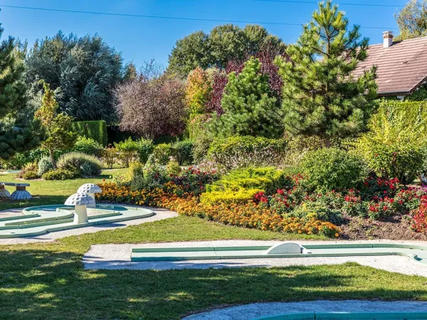 mini golf courses at Roan camping du Vieux Pont.