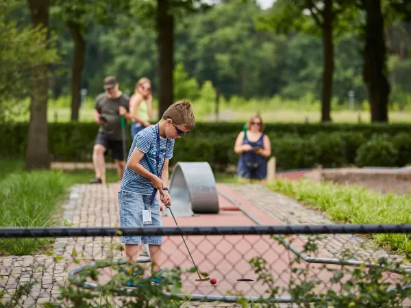 Miniature golf at Roan camping Terspegelt.