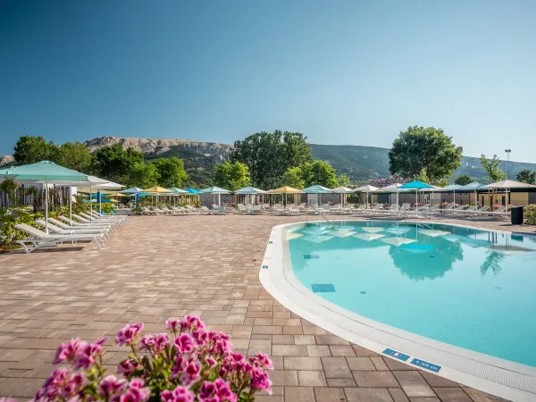 Small swimming pool at Roan camping Baška Camping Resort.