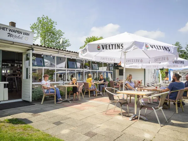 Cozy terrace at Roan camping Marvilla Parks Friese Meren.