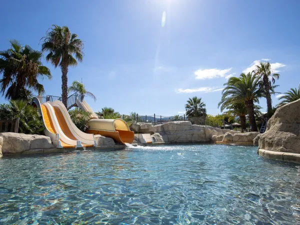 The swimming pool at Roan camping La Sardane.