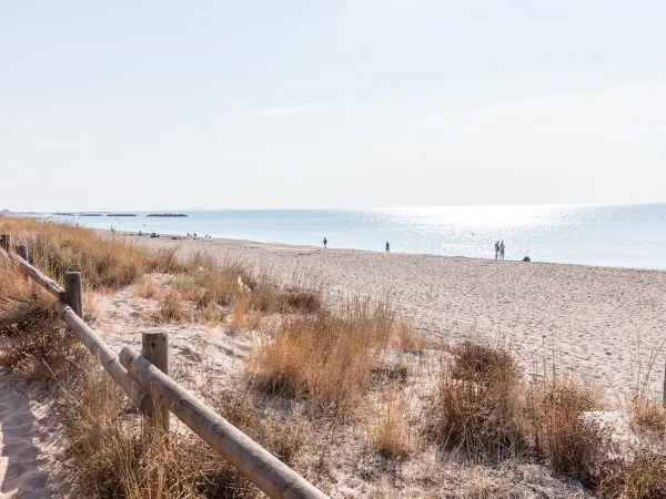 Beach and sea close to Roan camping Domaine de La Yole.