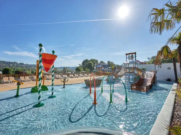 Water playground at Roan camping La Vallée.