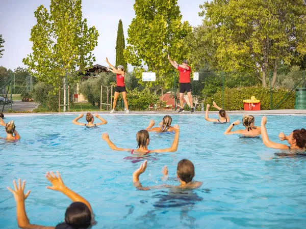 Pool animation at Roan camping Piantelle.