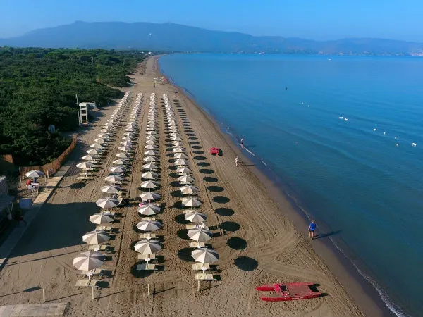 extensive beach at Orbetello campground.