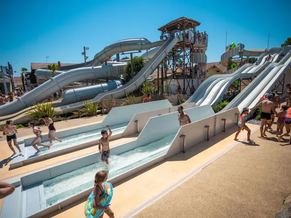 The water slides at Roan camping Le Vieux Port.