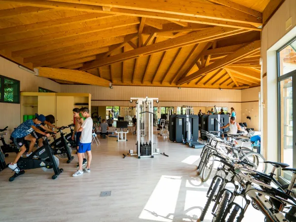 Gym at Roan camping Tahiti.