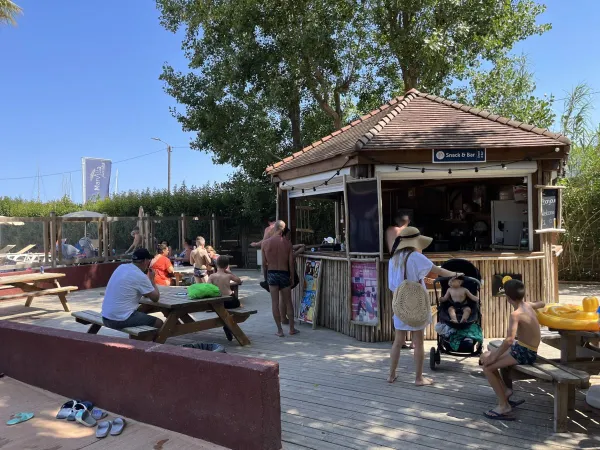 Snack bar at Roan camping de Canet.