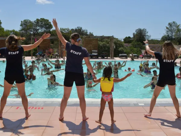 Pool animation at Roan camping La Pierre Verte.