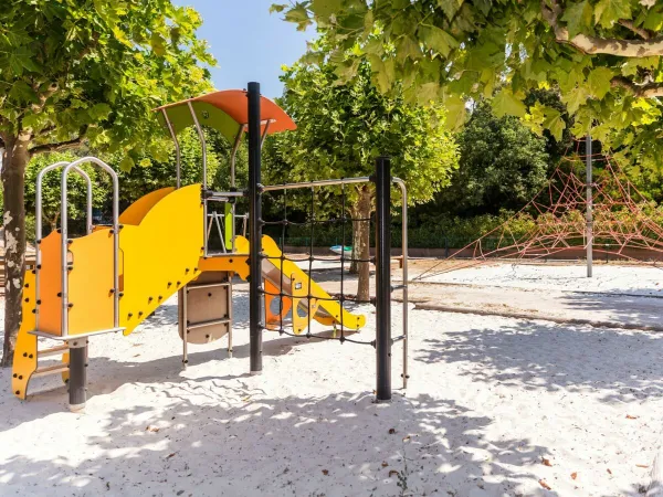 Playground at Roan camping La Pierre Verte.