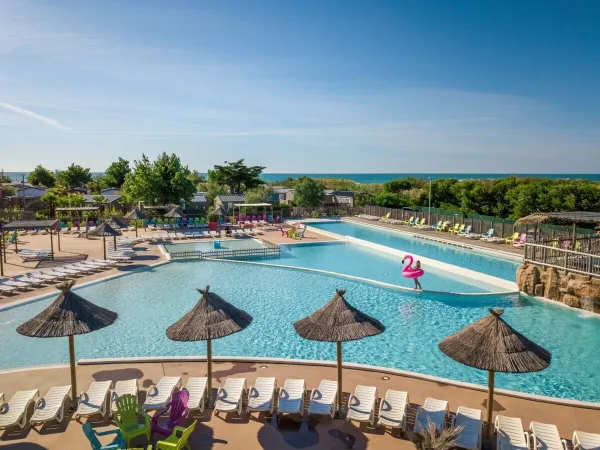 Swimming pool at Roan camping Beach Garden.