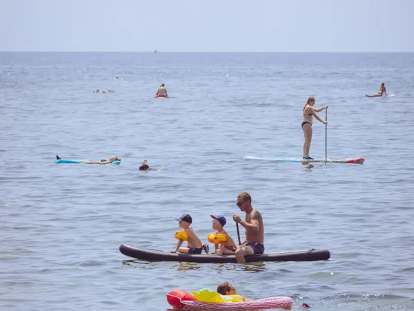 Water sports at the beach of Roan camping Stella Maris.