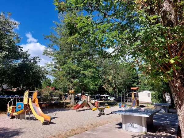 Playground at Roan camping La Grand Terre.