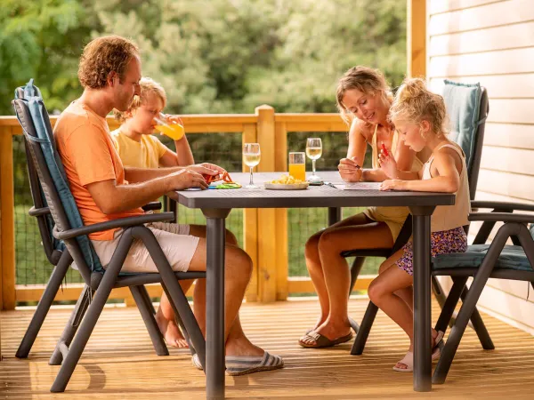 Family fun at the Roan accommodation at camping Grande Métairie.