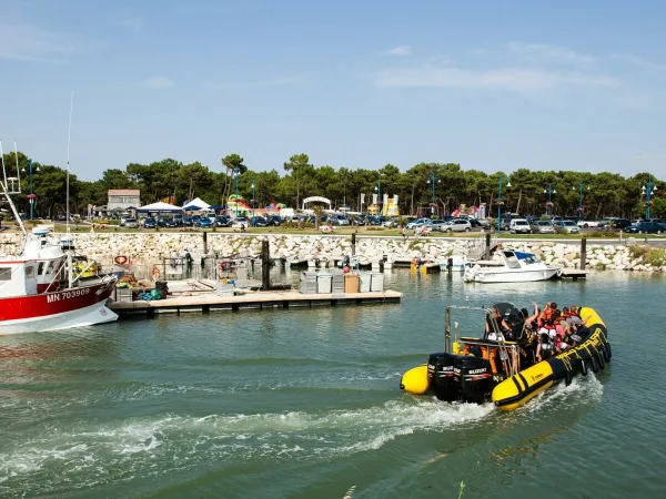 Pebble beach at Roan camping La Pinède.