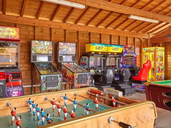 Slot machines at Roan camping Mayotte Vacances.