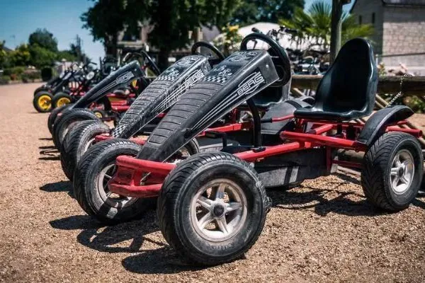 go-kart rental at Roan camping Domaine de La Brèche.