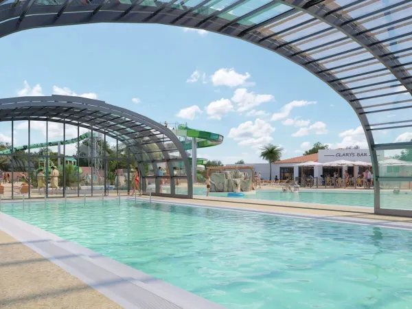 The new covered swimming pool in 2025 at Roan campsite Le Domaine du Clarys.