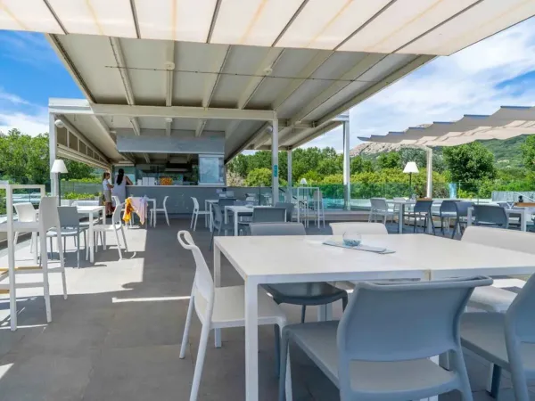 Terrace at Roan camping Baška Beach Resort