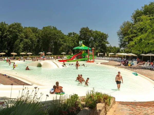The water park at Roan camping hu I Pini village.