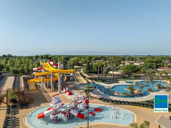 Roan camping Les Dunes water park overview