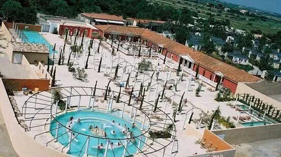 The overview of the balneo at Roan camping Le Serignan Plage.