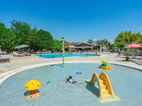 An overview of the swimming pool at Roan camping La Grand'Terre.