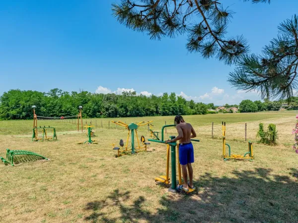 Outdoor fitness at Roan camping La Grand'Terre.
