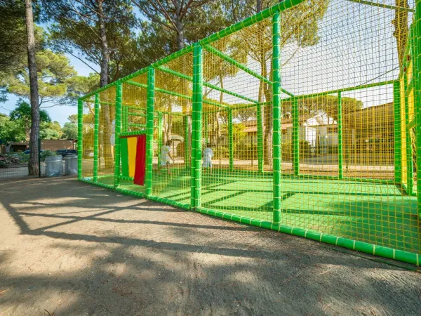 Football and basketball cage at Roan camping Del Forte.