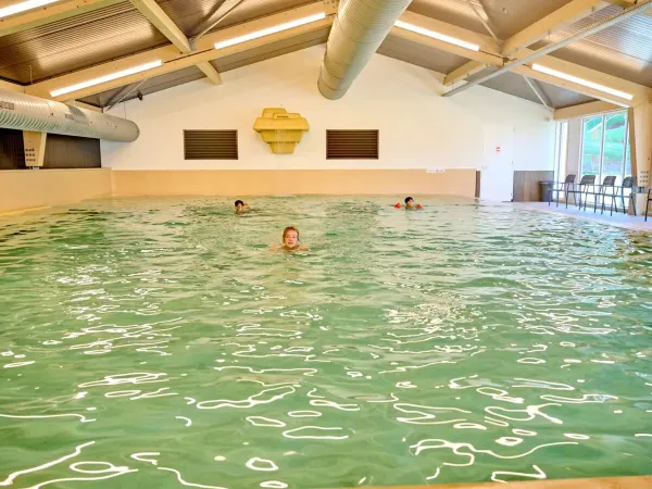 Indoor heated swimming pool Roan camping Marvilla Parks Kaatsheuvel.