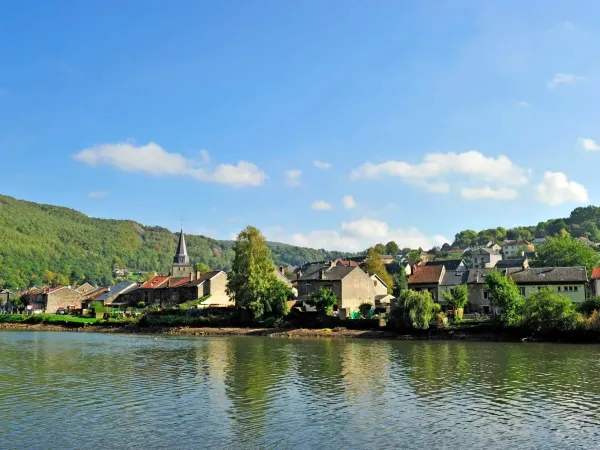 Village near Roan camping Le Lac des Vieilles Forges.