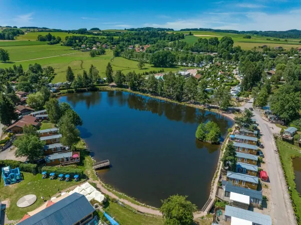 Lake at Roan camping Domaine des Bans.