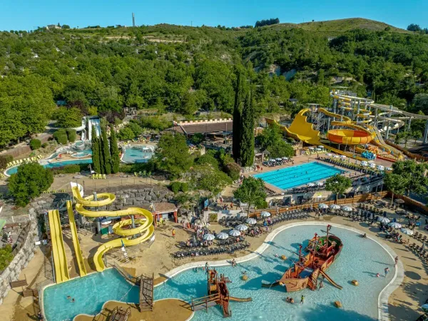 The aqua park at Roan camping Le Pommier.