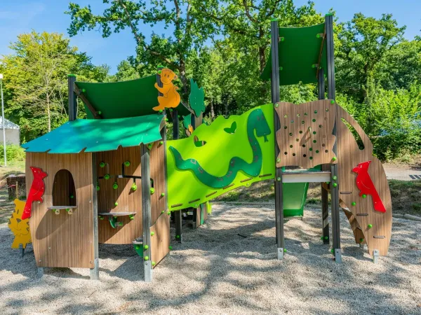 A playground at Roan camping Le Lac des Vieilles Forges.
