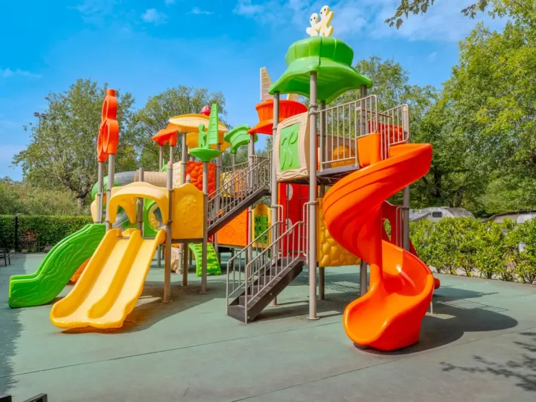 The playground at Roan campsite Tenuta Primero.