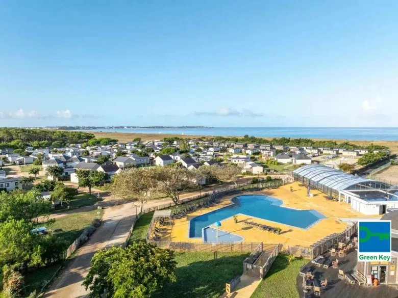 Overview of Roan campsite Les Chardons Bleus de la Turballe.