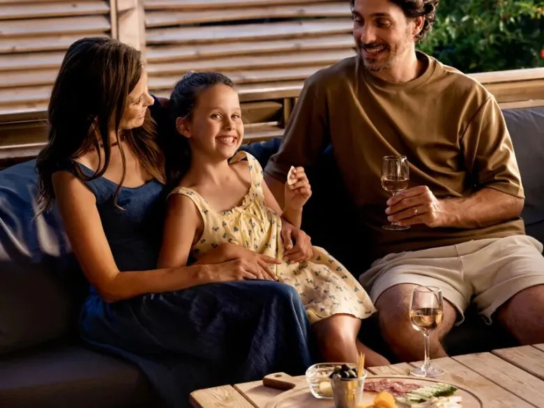 Family drinks at a luxury Roan accommodation.