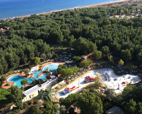The pool complex at Roan camping Serignan Plage.