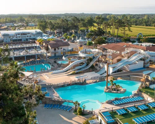 The pool complex at Roan camping Le Vieux Port.