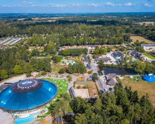 Overview Roan camping Le Domaine des Ormes.